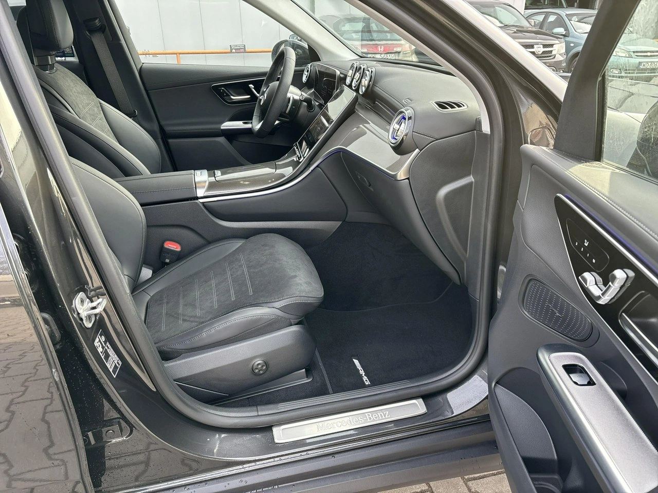 Mercedes GLC 220 - Zdjęcie 16