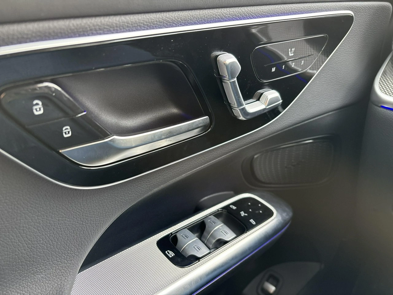 Mercedes GLC 220 - Zdjęcie 25