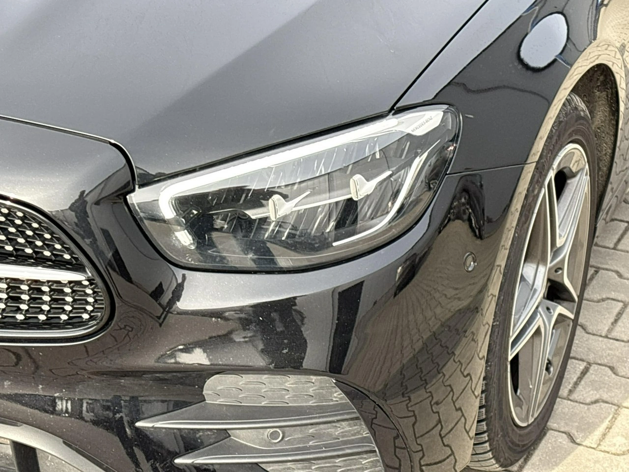 Mercedes E 220 - Zdjęcie 8