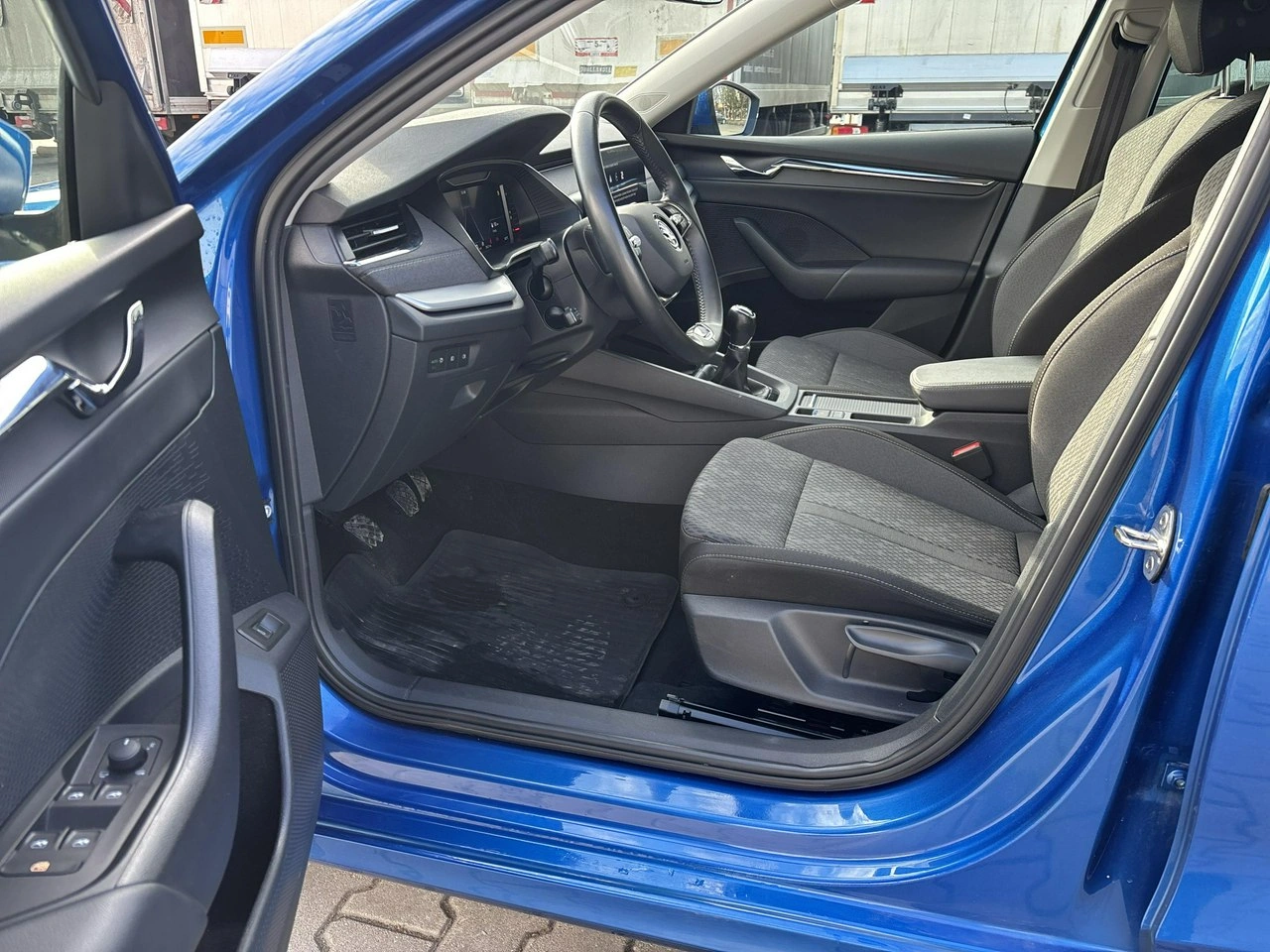 Skoda Octavia - Zdjęcie 9