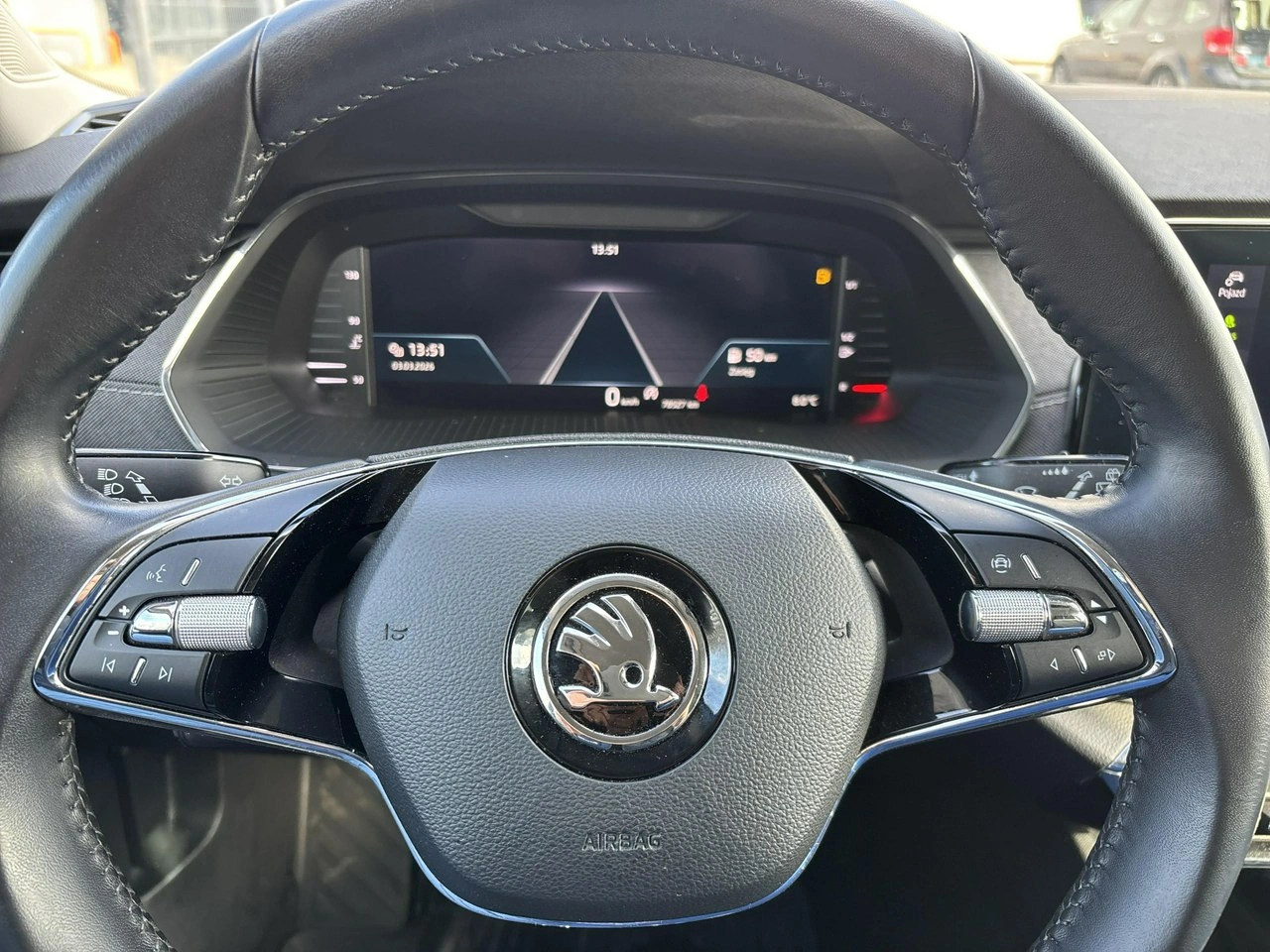 Skoda Octavia - Zdjęcie 23