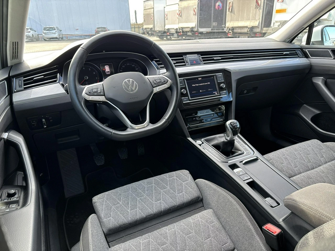 Volkswagen Passat - Zdjęcie 11