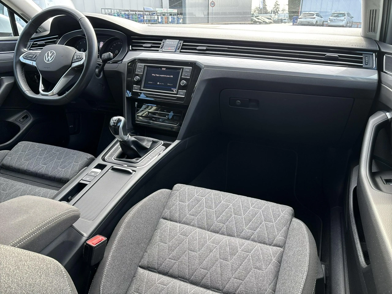 Volkswagen Passat - Zdjęcie 15