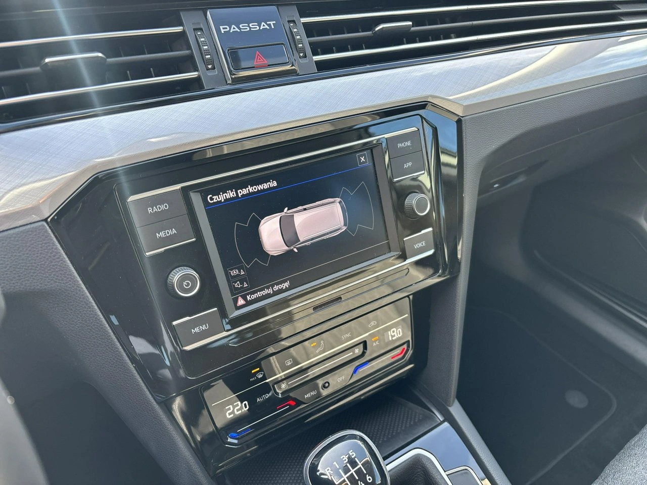 Volkswagen Passat - Zdjęcie 17