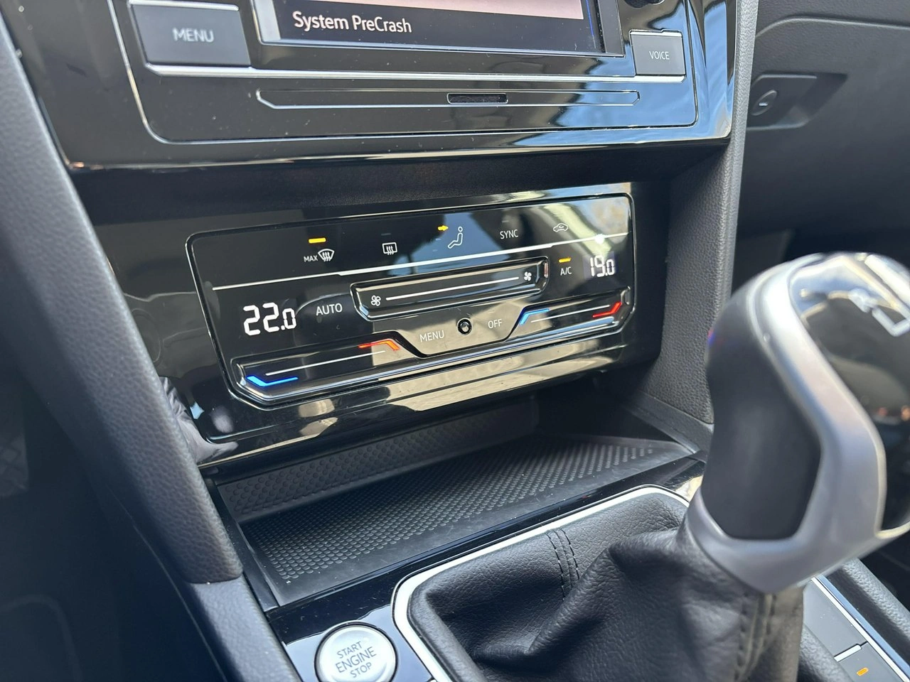 Volkswagen Passat - Zdjęcie 21