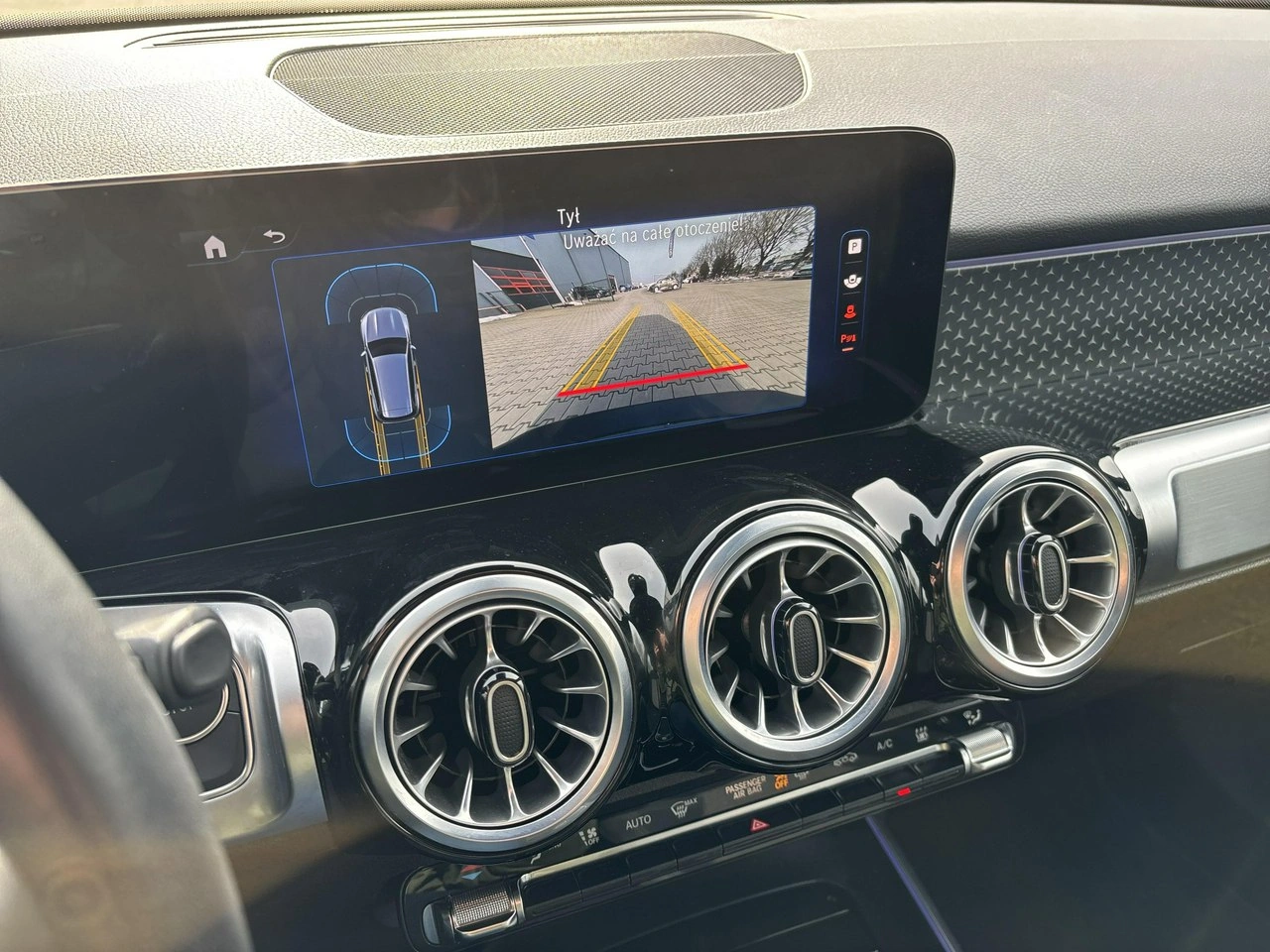 Mercedes EQB - Zdjęcie 20