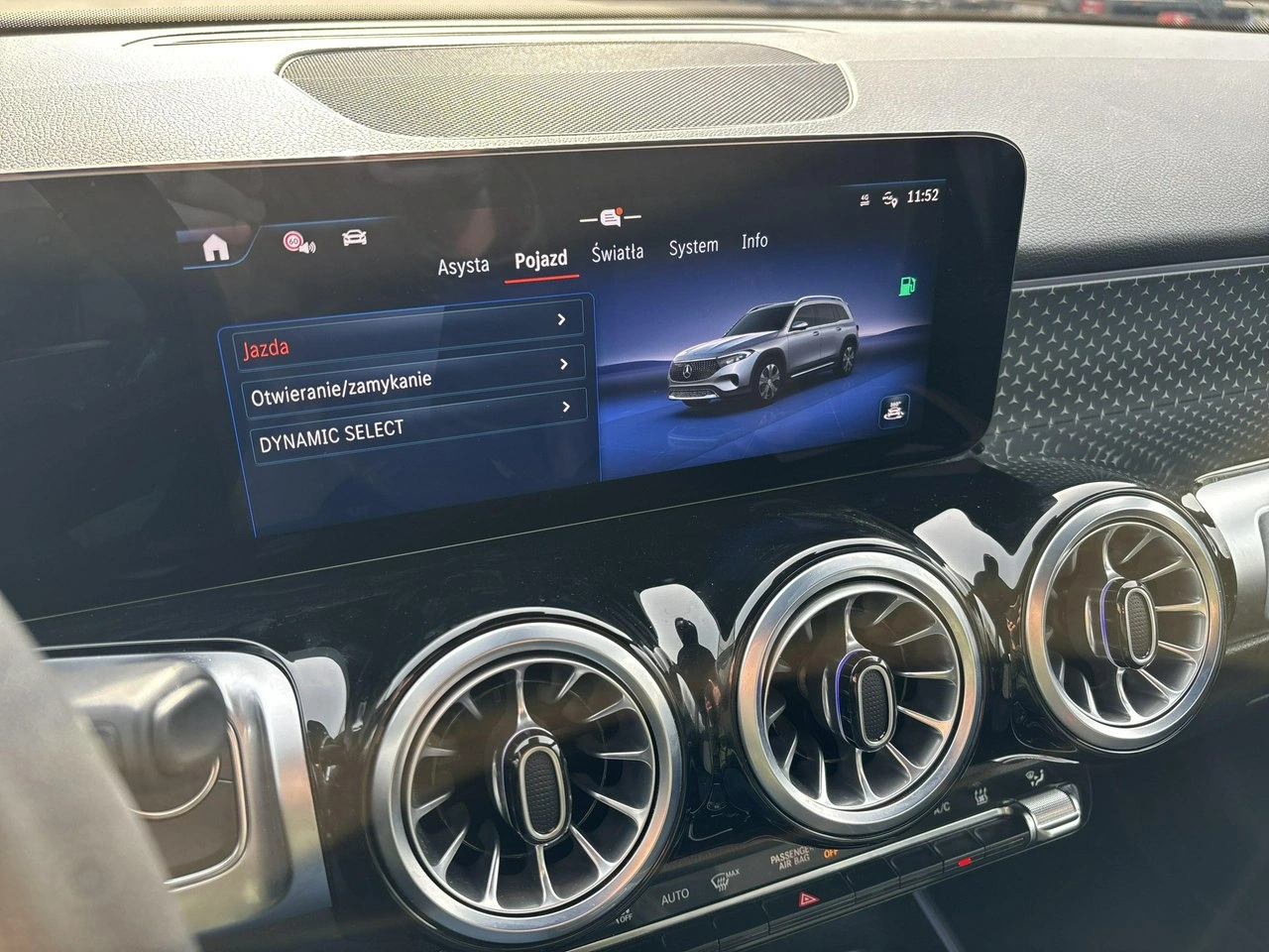 Mercedes EQB - Zdjęcie 23