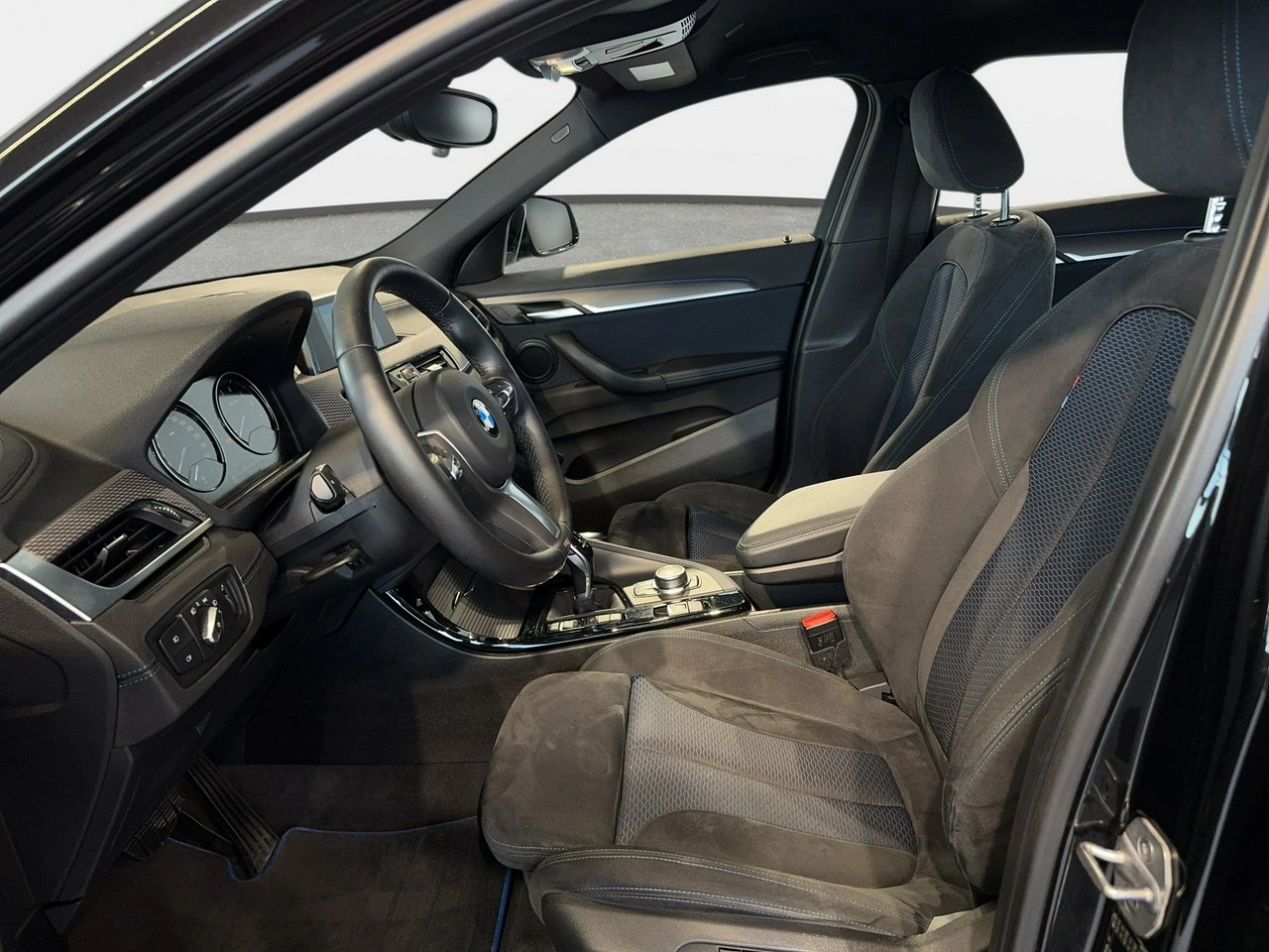 BMW X2 - Zdjęcie 11