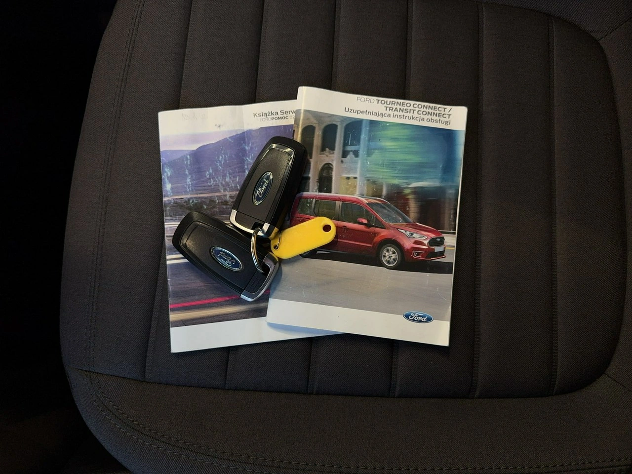 Ford Tourneo Connect - Zdjęcie 22