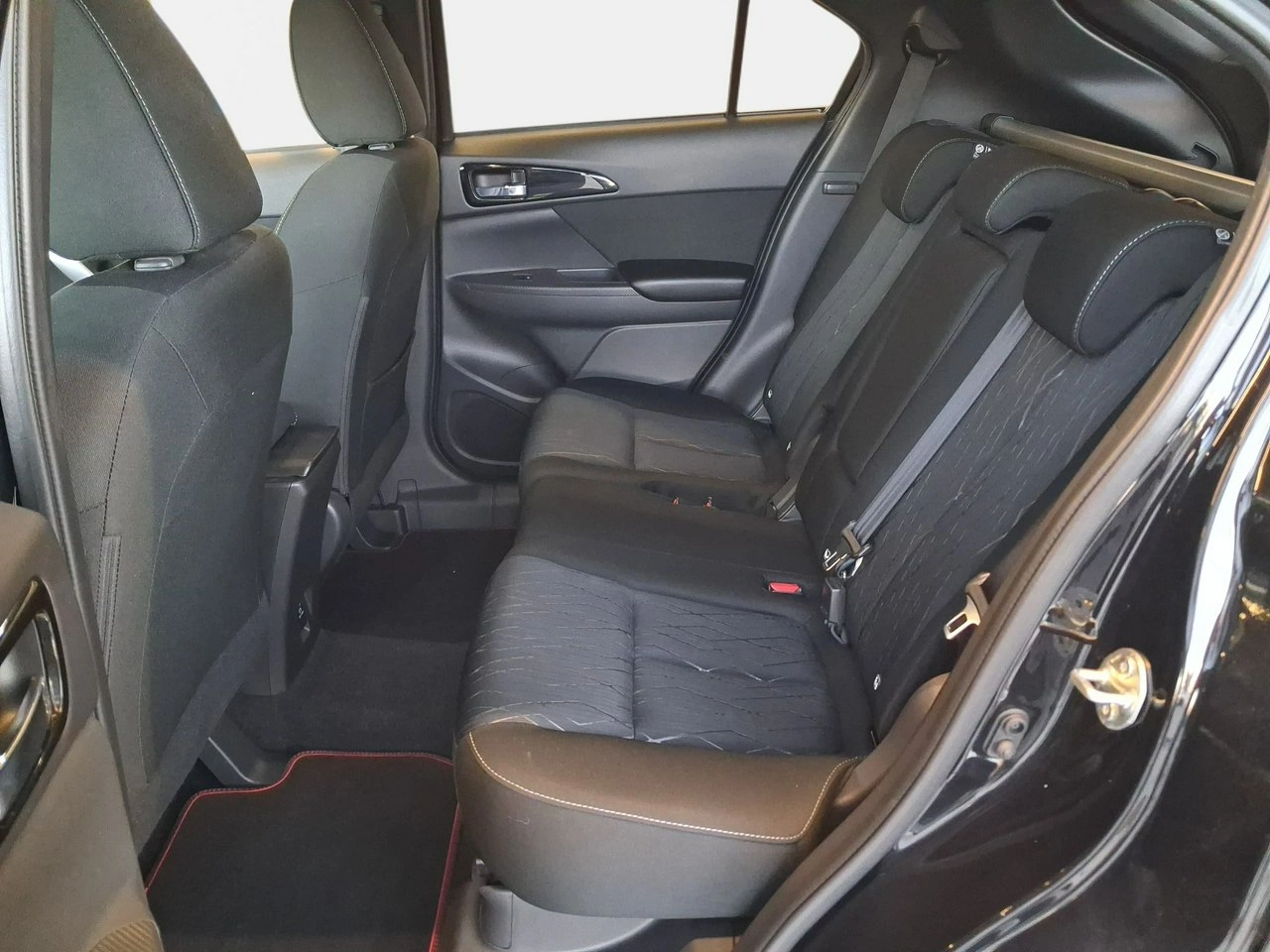 Mitsubishi Eclipse Cross - Zdjęcie 9