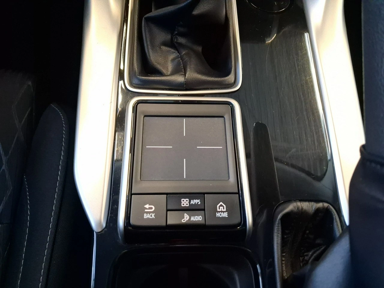 Mitsubishi Eclipse Cross - Zdjęcie 20