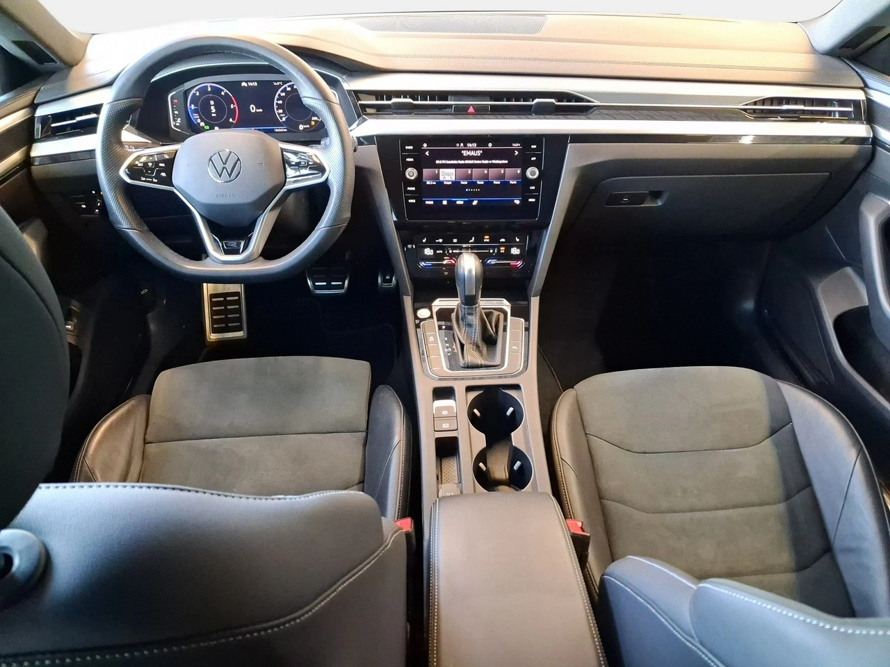 Volkswagen Arteon - Zdjęcie 13