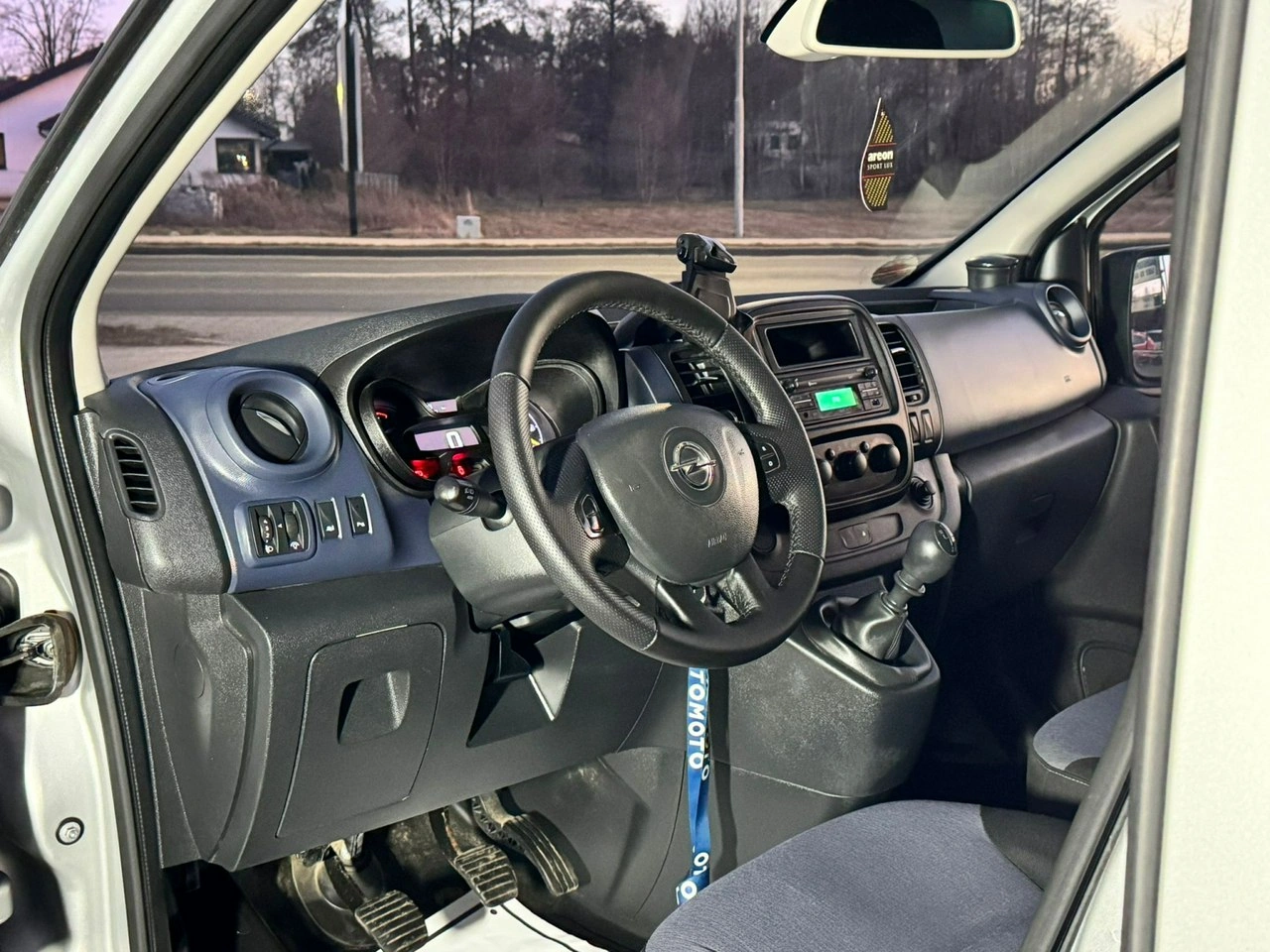 Opel Vivaro - Zdjęcie 9