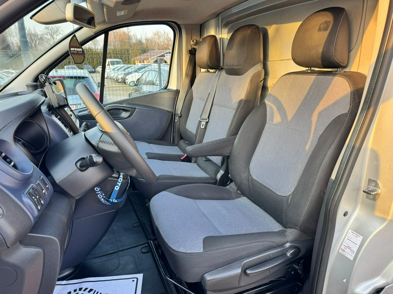 Opel Vivaro - Zdjęcie 11