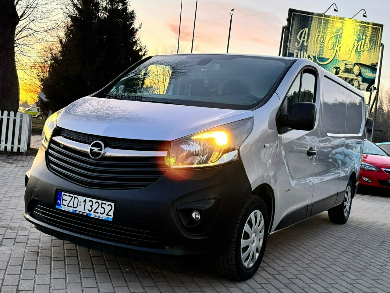 Opel Vivaro - Zdjęcie 2
