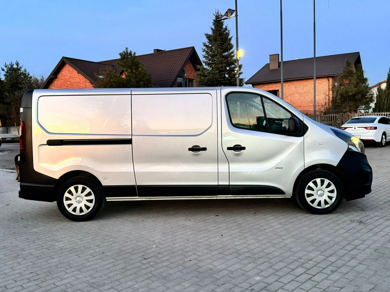 Opel Vivaro - Zdjęcie 8