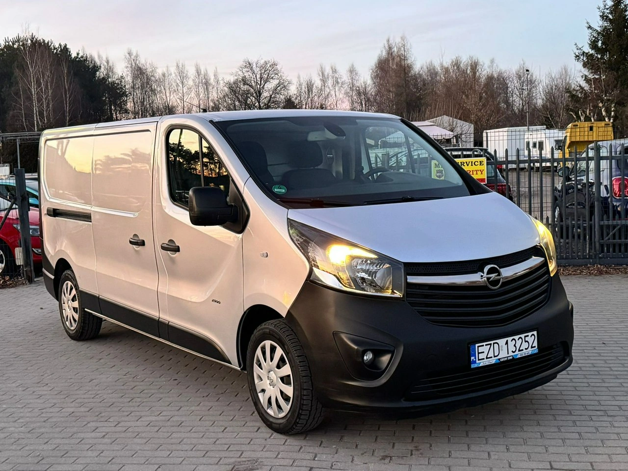 Opel Vivaro - Główne zdjęcie