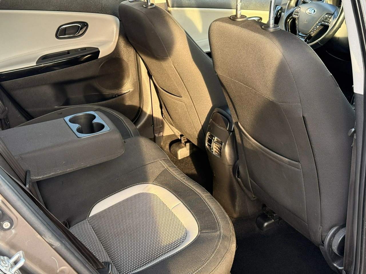 Kia Ceed - Zdjęcie 14