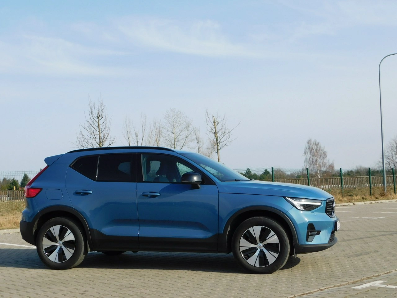 Volvo XC 40 - Zdjęcie 26