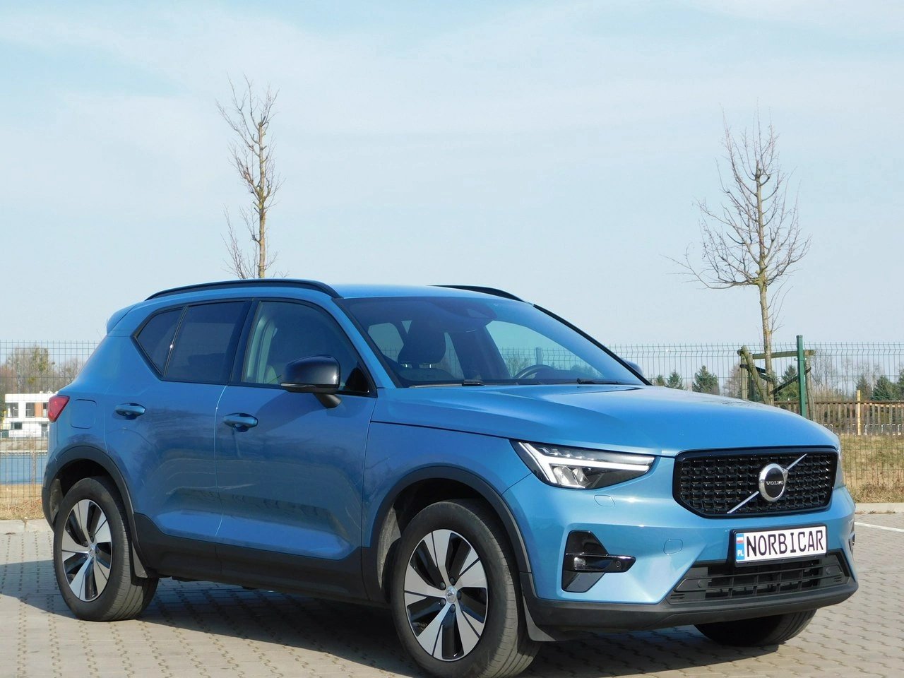 Volvo XC 40 - Zdjęcie 27