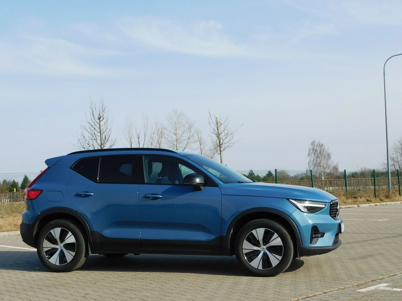 Volvo XC 40 - Zdjęcie 34