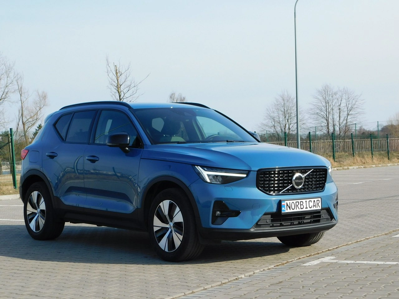 Volvo XC 40 - Zdjęcie 3