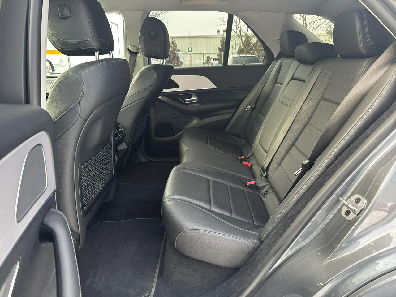 Mercedes GLE 300 - Zdjęcie 14