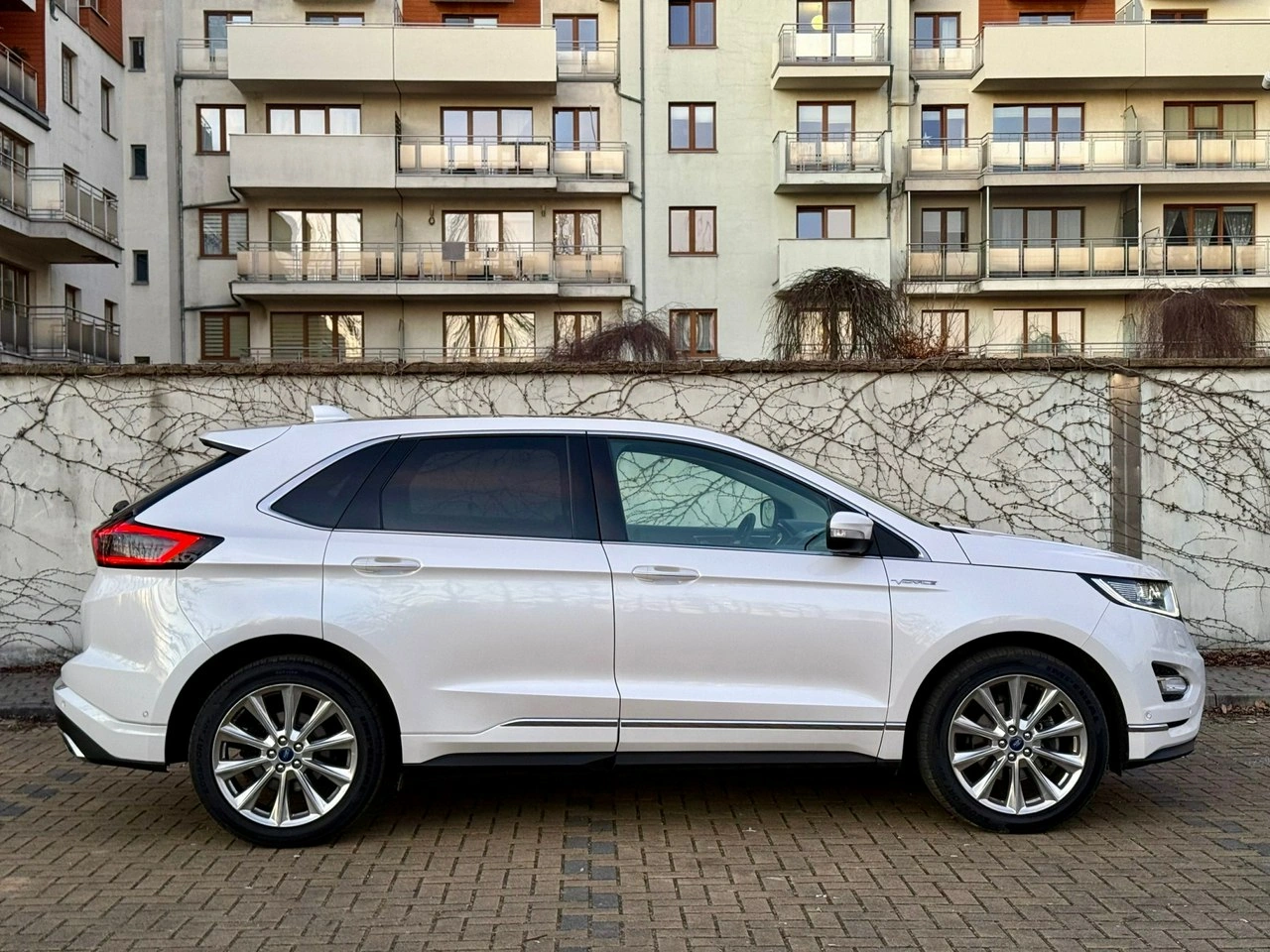 Ford Edge - Zdjęcie 11