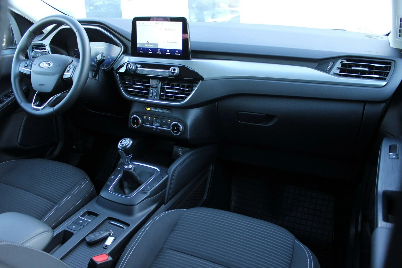 Ford Kuga - Zdjęcie 10