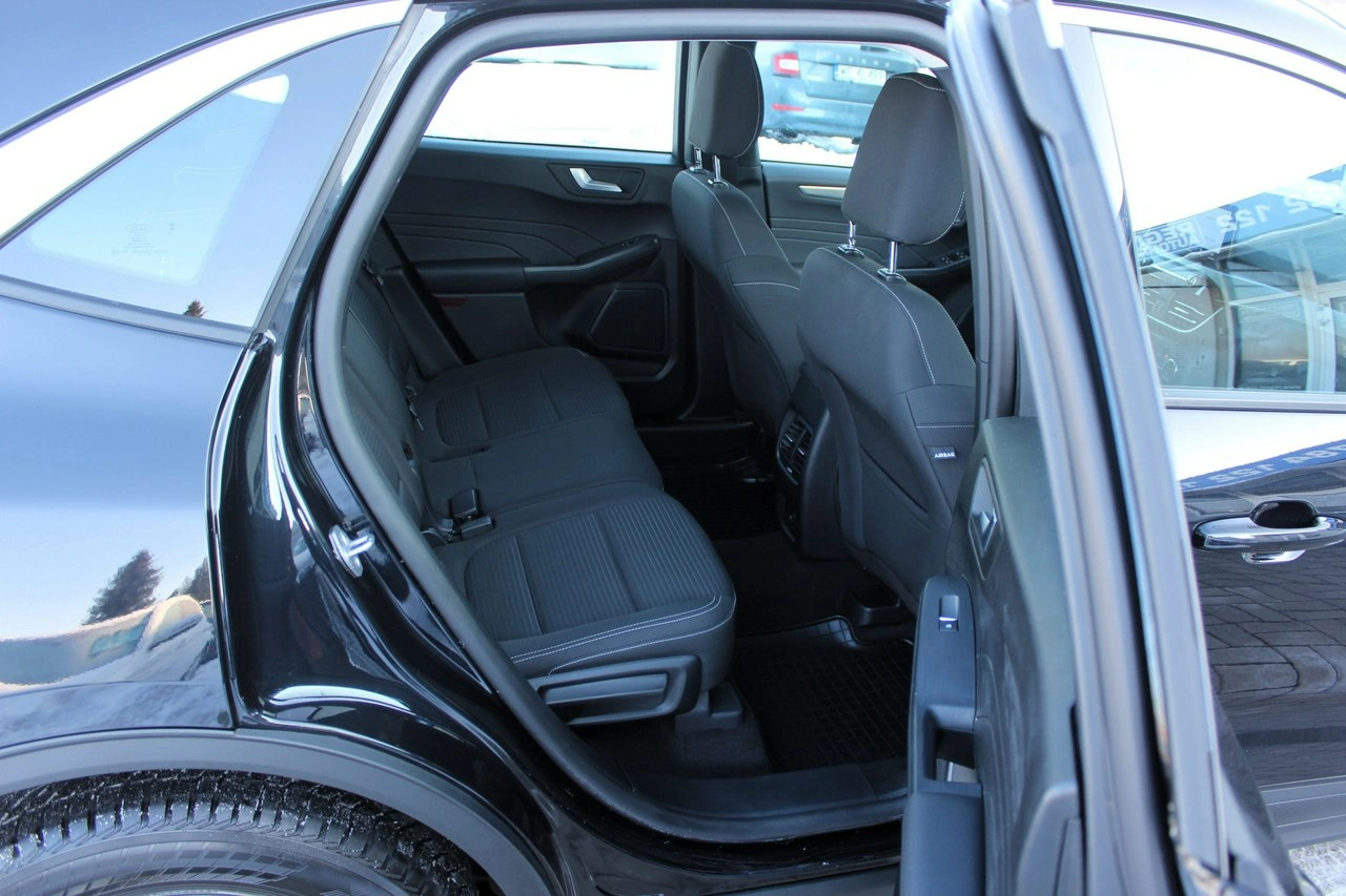 Ford Kuga - Zdjęcie 12