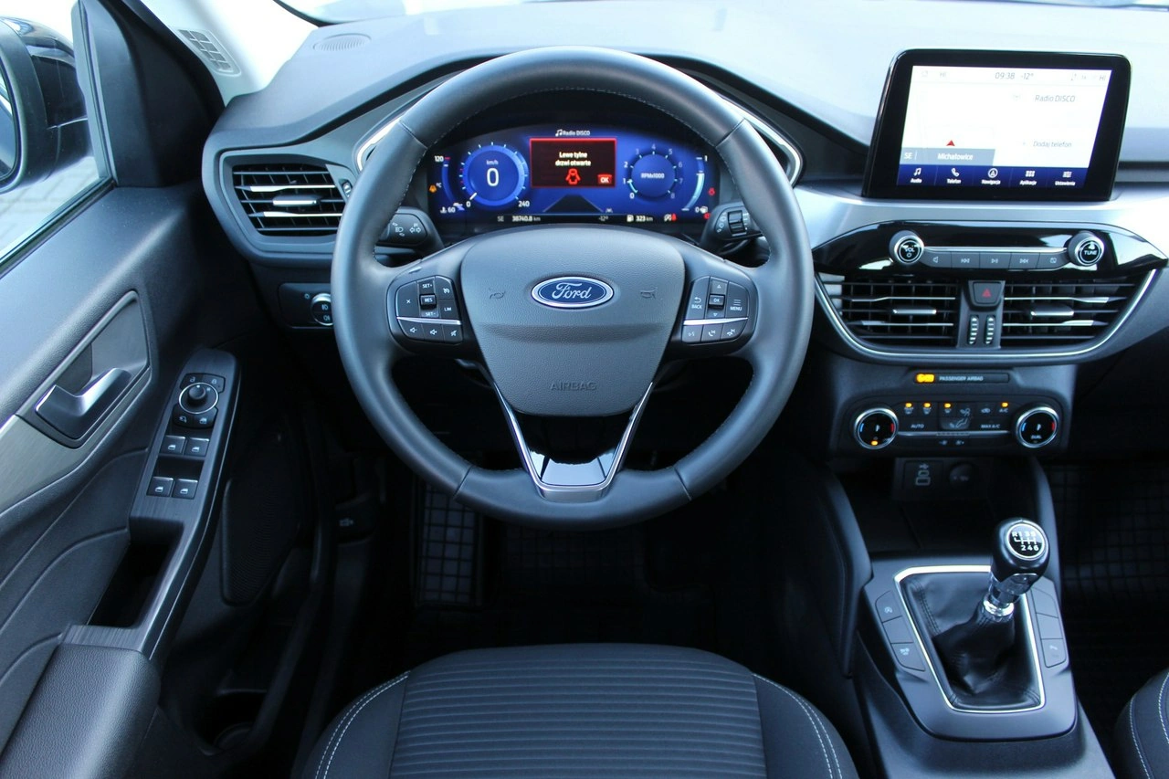 Ford Kuga - Zdjęcie 8