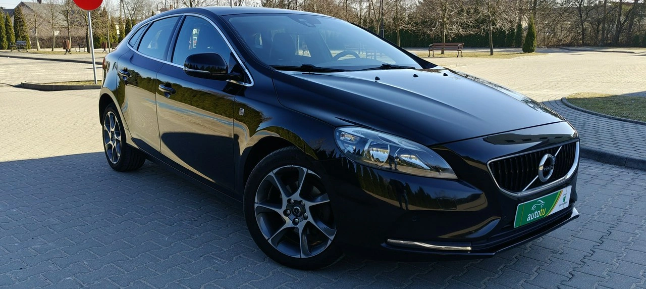 Volvo V40 - Zdjęcie 1