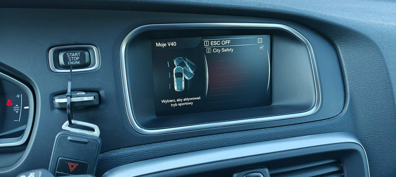 Volvo V40 - Zdjęcie 19