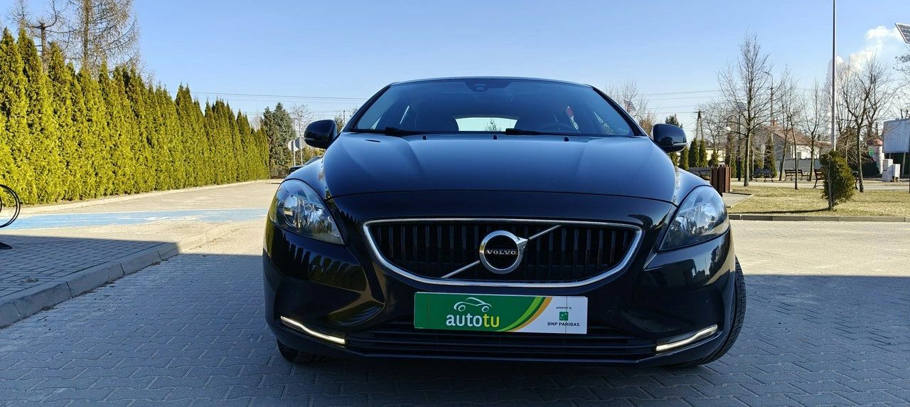 Volvo V40 - Zdjęcie 23