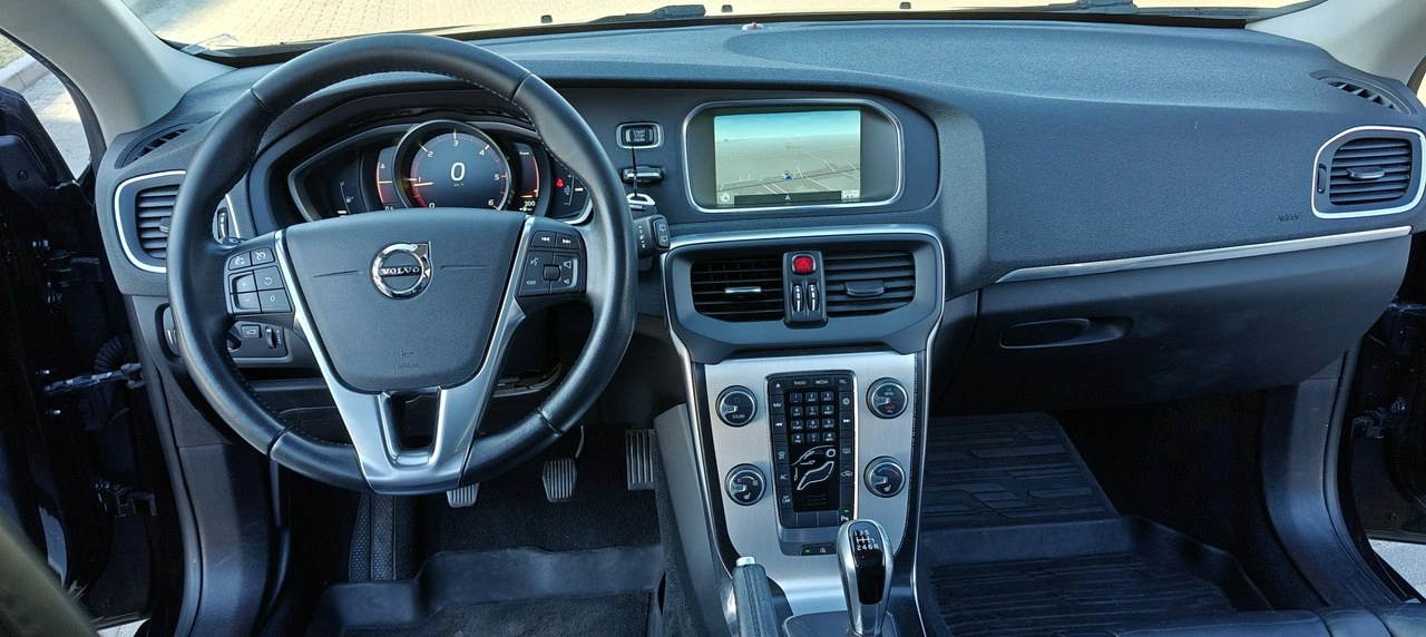 Volvo V40 - Zdjęcie 4