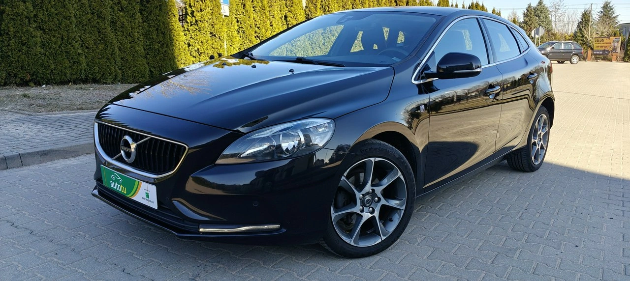Volvo V40 - Główne zdjęcie