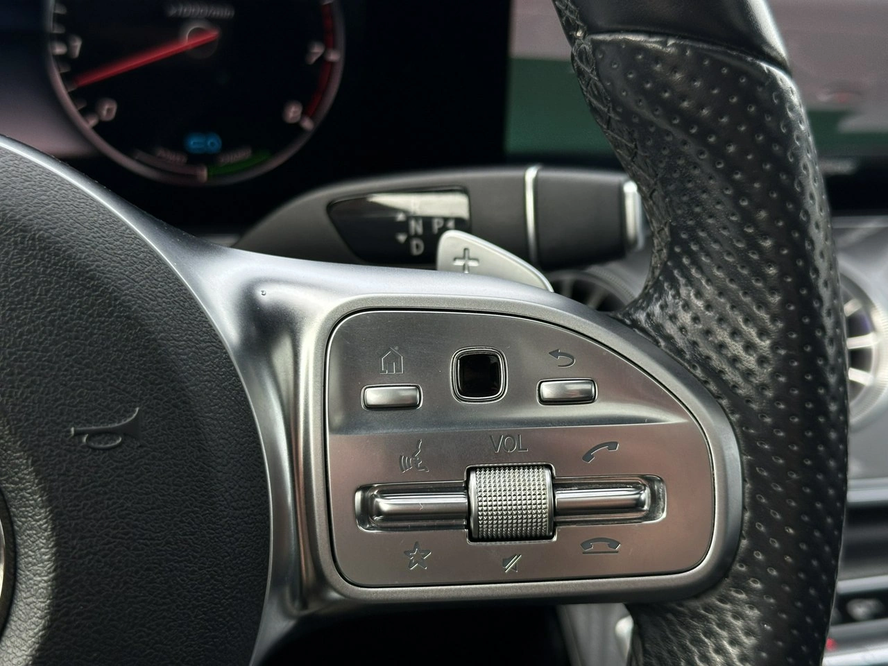 Mercedes CLS 450 - Zdjęcie 33