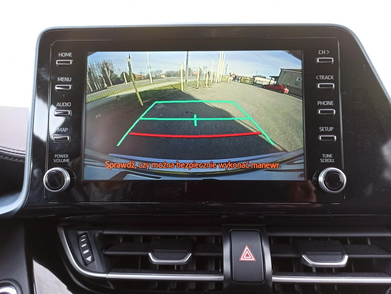 Toyota C-HR - Zdjęcie 26