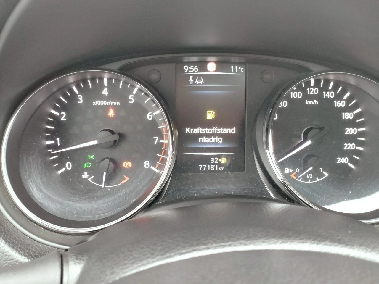 Nissan Qashqai - Zdjęcie 18