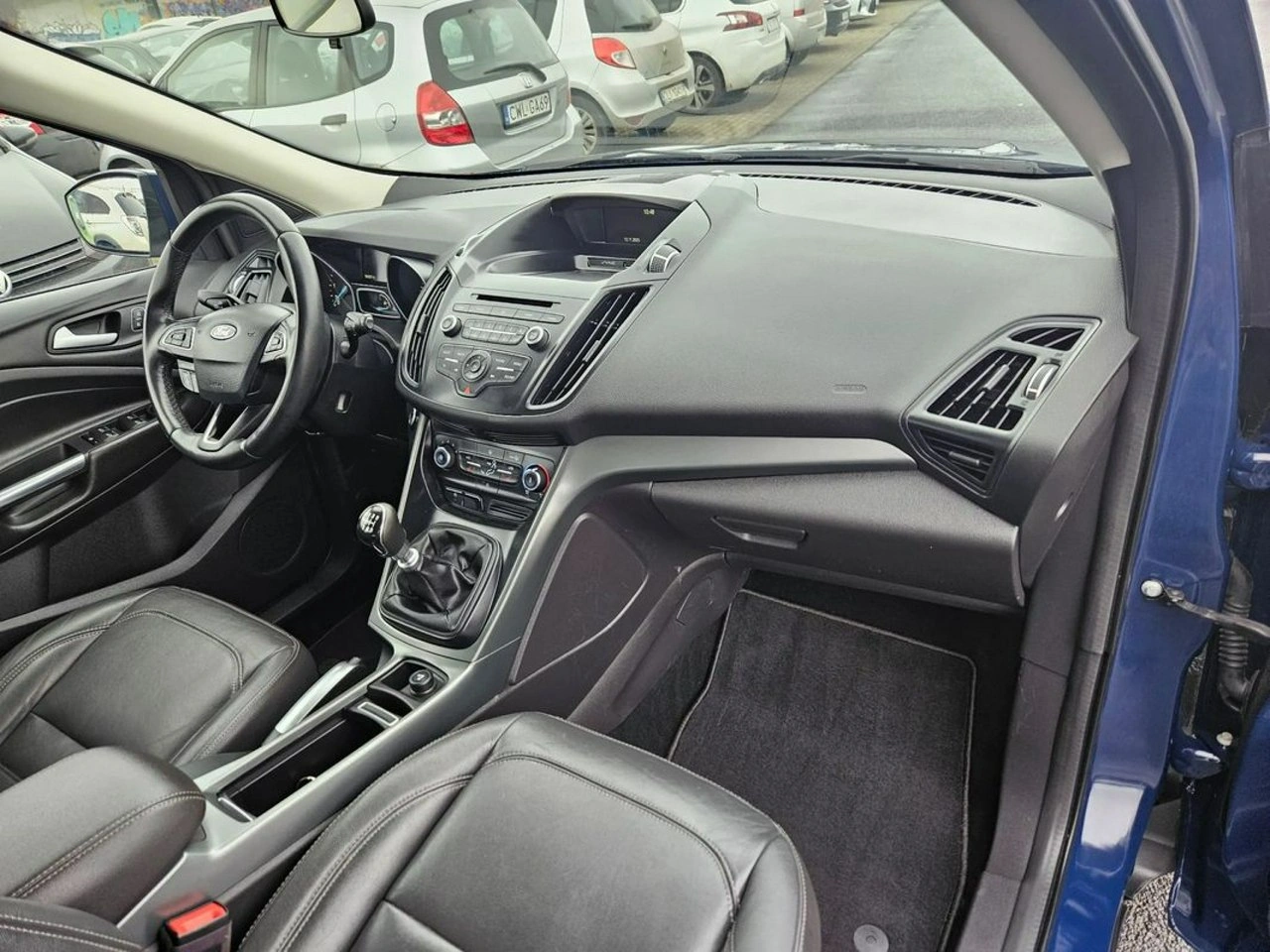 Ford Kuga - Zdjęcie 14