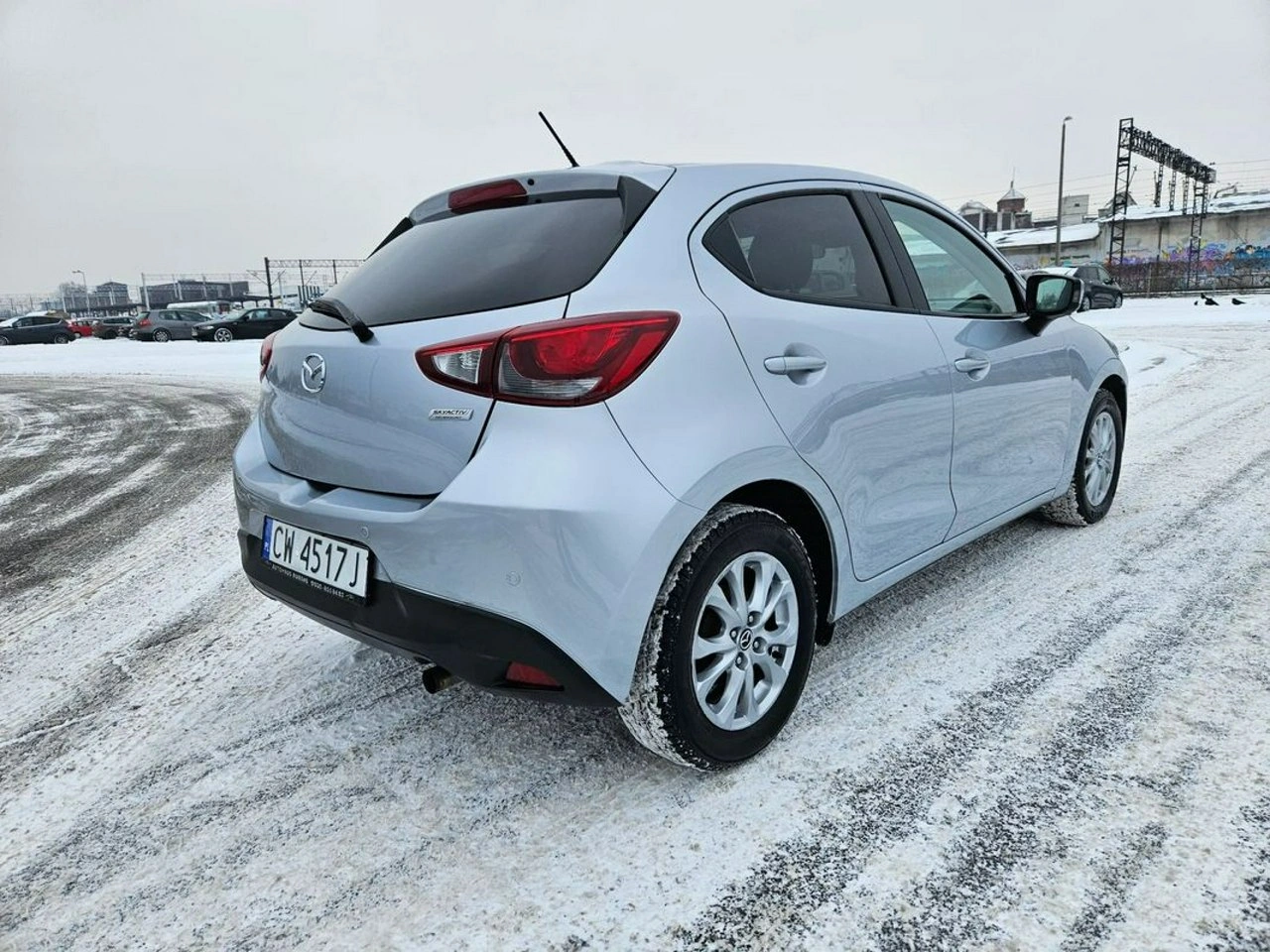 Mazda 2 - Zdjęcie 8