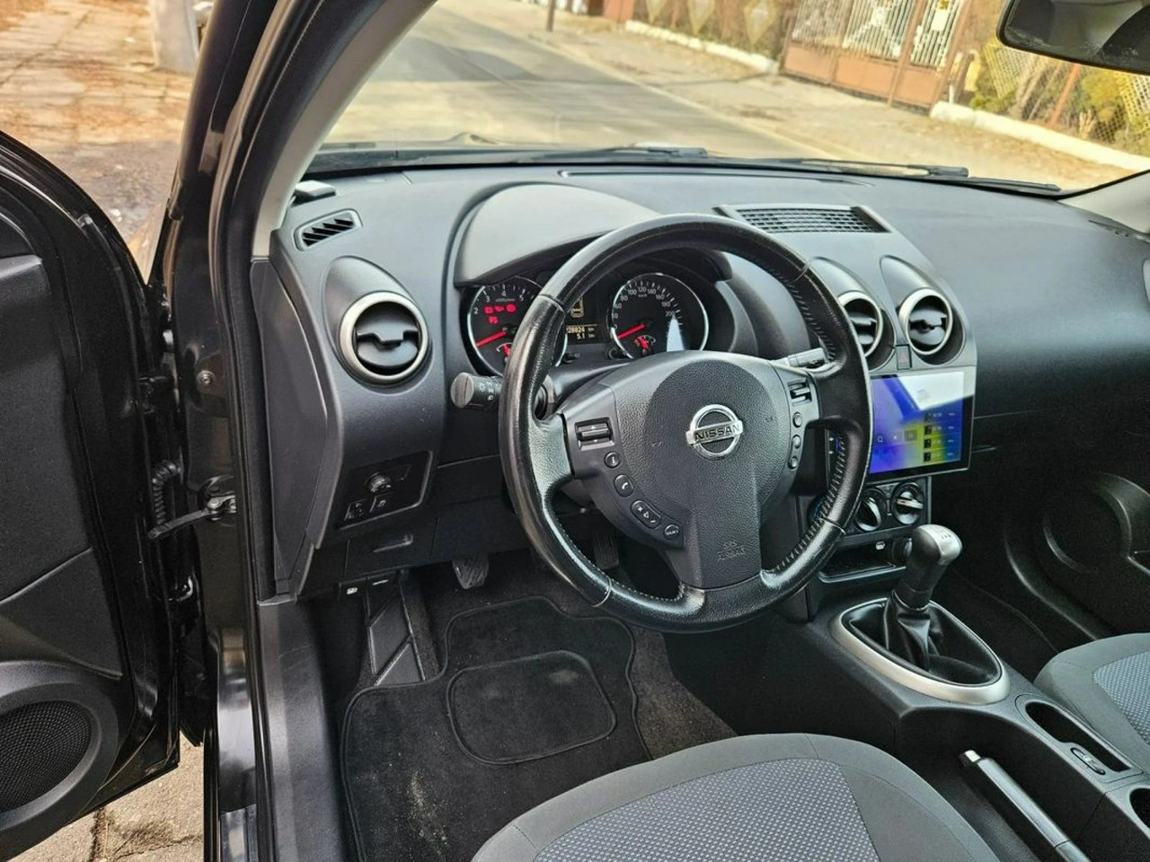 Nissan Qashqai - Zdjęcie 12