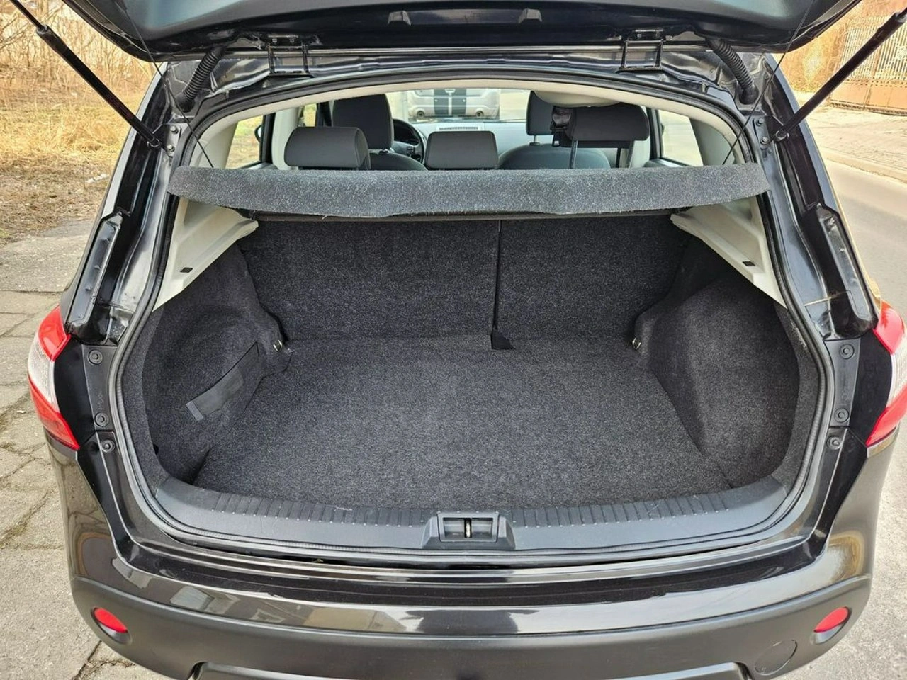 Nissan Qashqai - Zdjęcie 14