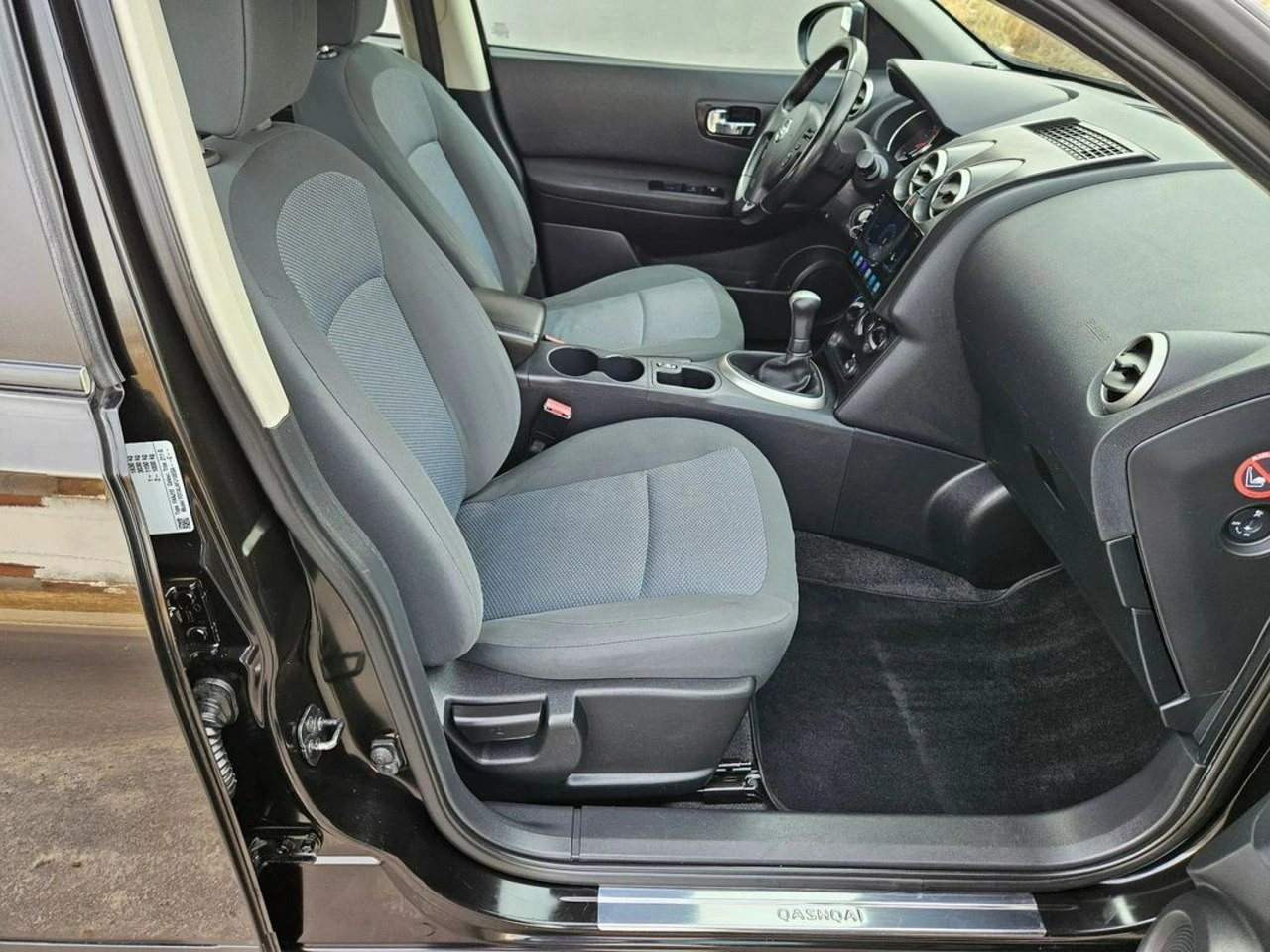 Nissan Qashqai - Zdjęcie 15