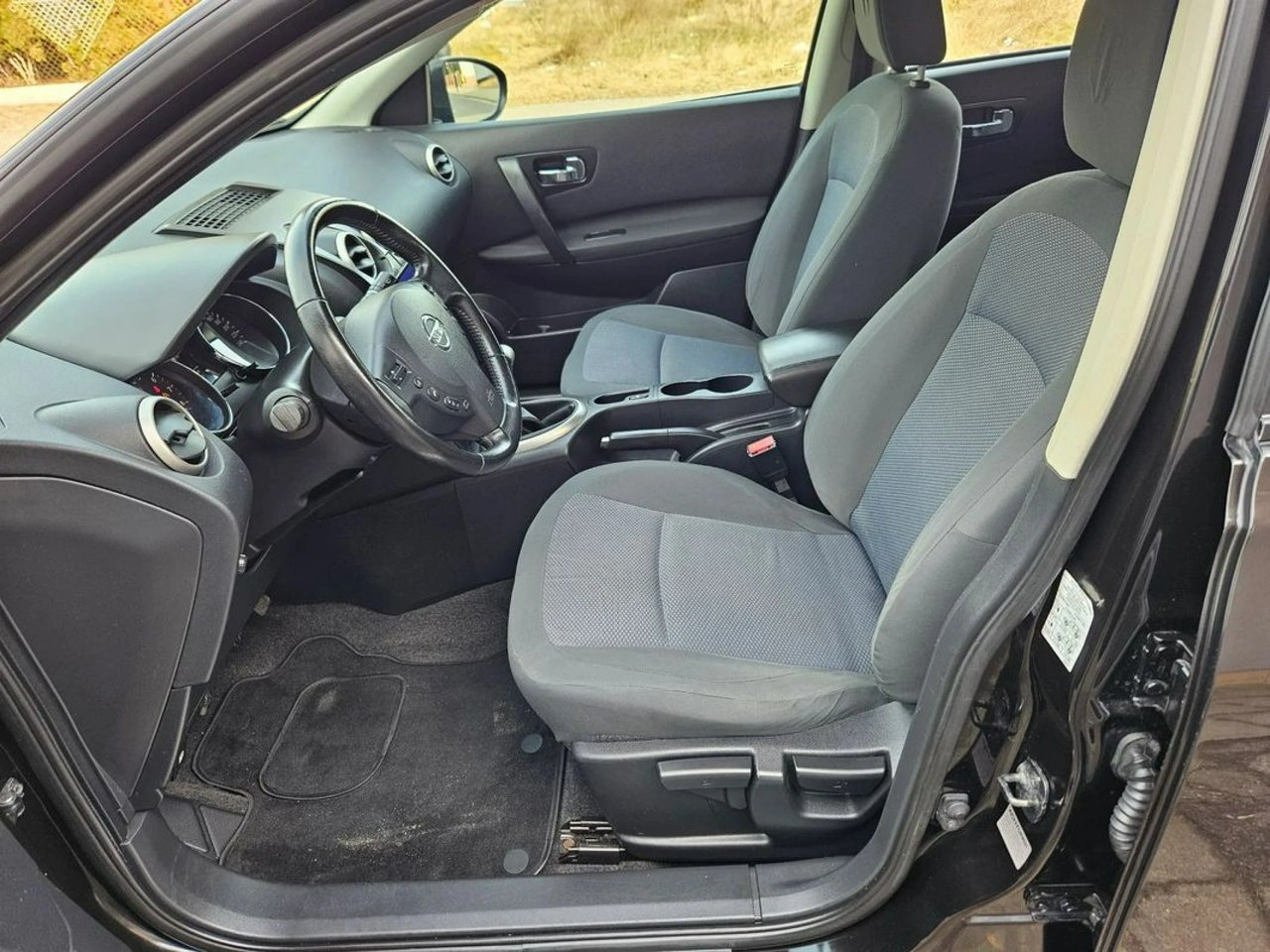 Nissan Qashqai - Zdjęcie 2