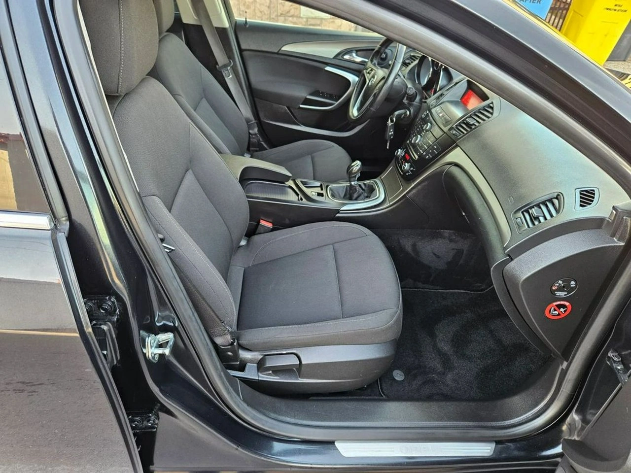 Opel Insignia - Zdjęcie 15