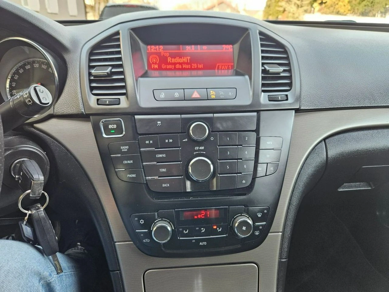 Opel Insignia - Zdjęcie 9