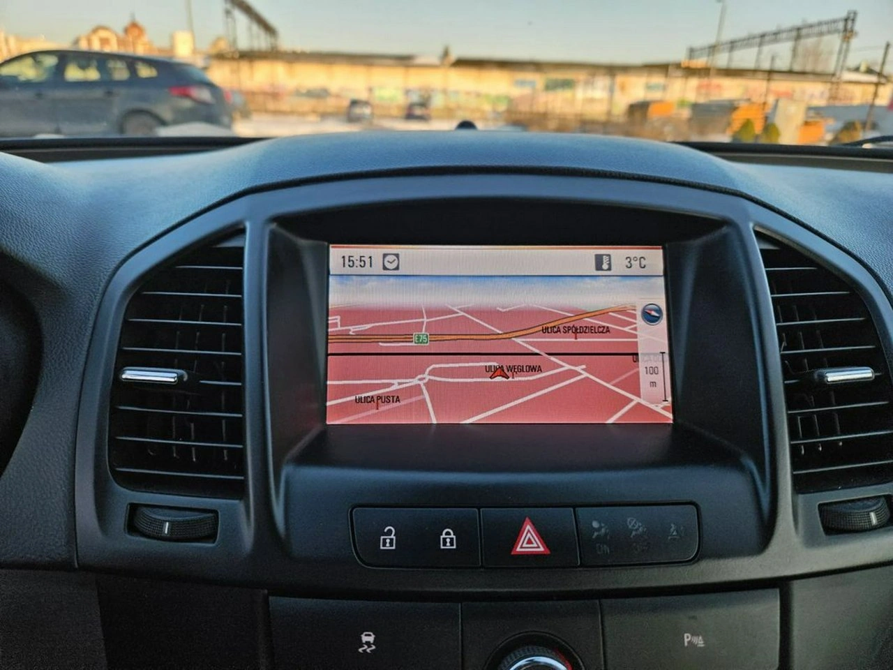 Opel Insignia - Zdjęcie 16