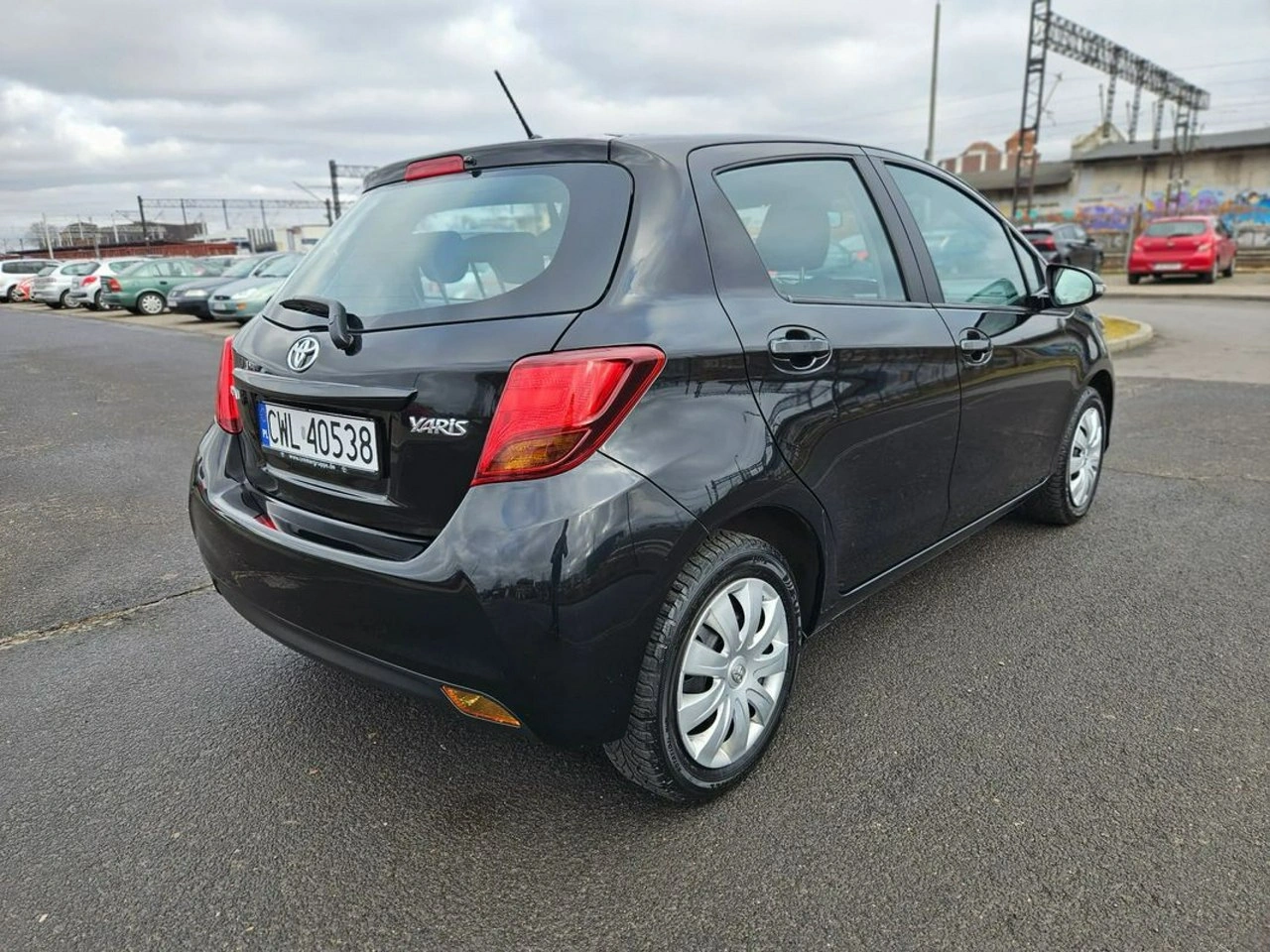 Toyota Yaris - Zdjęcie 7