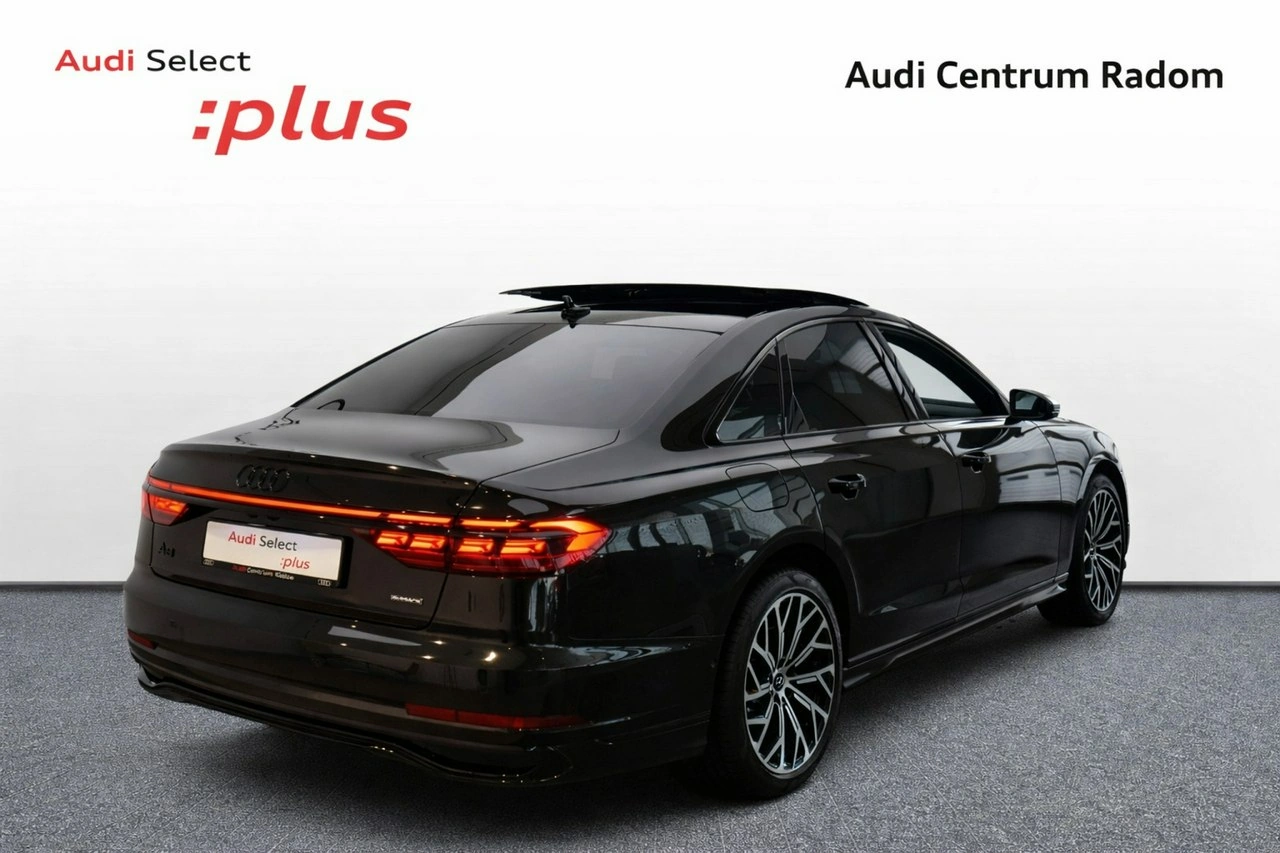 Audi A8 - Zdjęcie 3